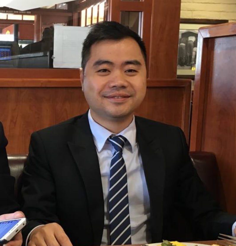 Mr Hùng